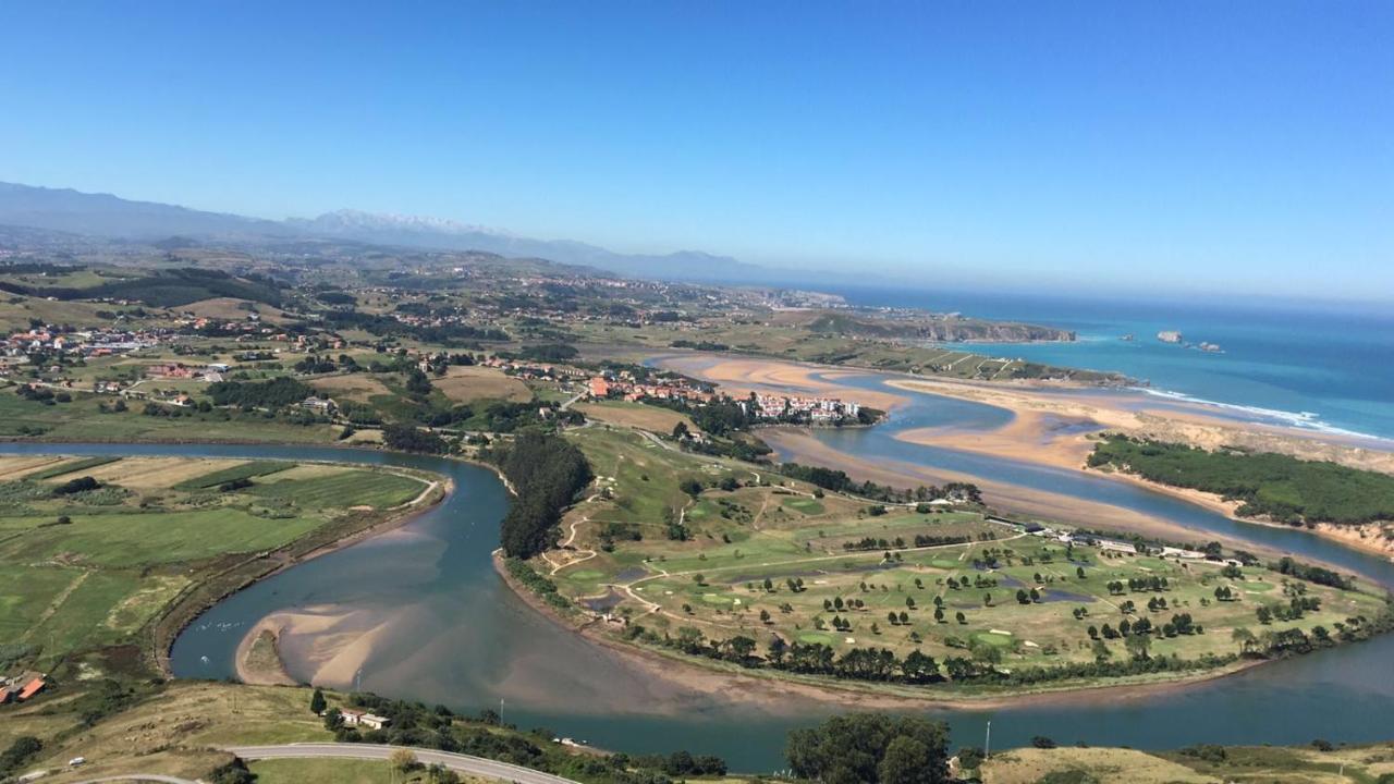 La Quimera Liencres Buitenkant foto